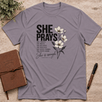 She prays T-Shirt