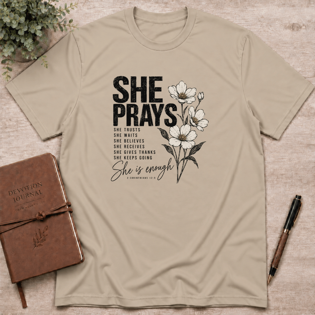 She prays T-Shirt