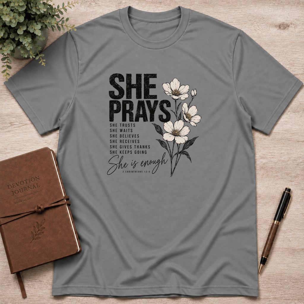 She prays T-Shirt